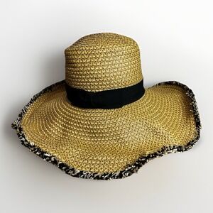 Eric Javits Caroline Oversized Fringe Fedora Hat in natural/black mix